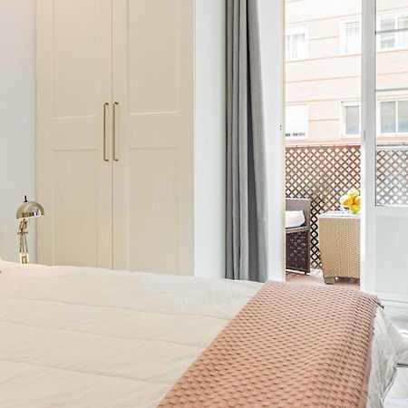 Arriola Apartamento Con Terraza Freshapartments Малага Экстерьер фото