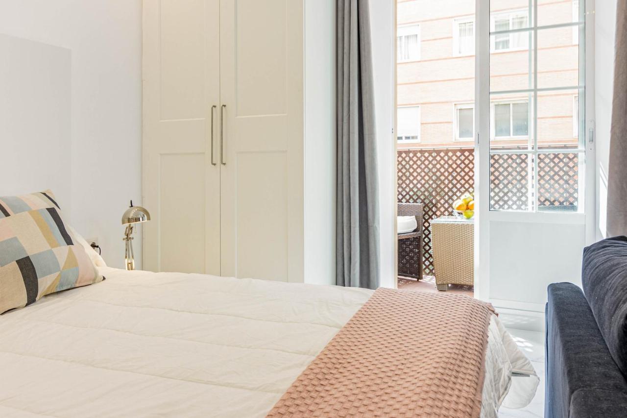 Arriola Apartamento Con Terraza Freshapartments Малага Экстерьер фото
