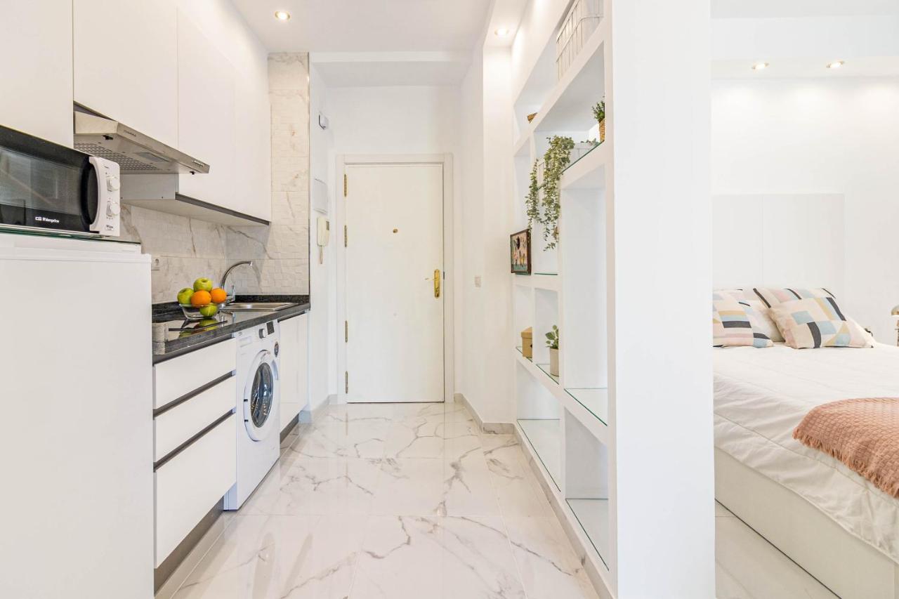 Arriola Apartamento Con Terraza Freshapartments Малага Экстерьер фото