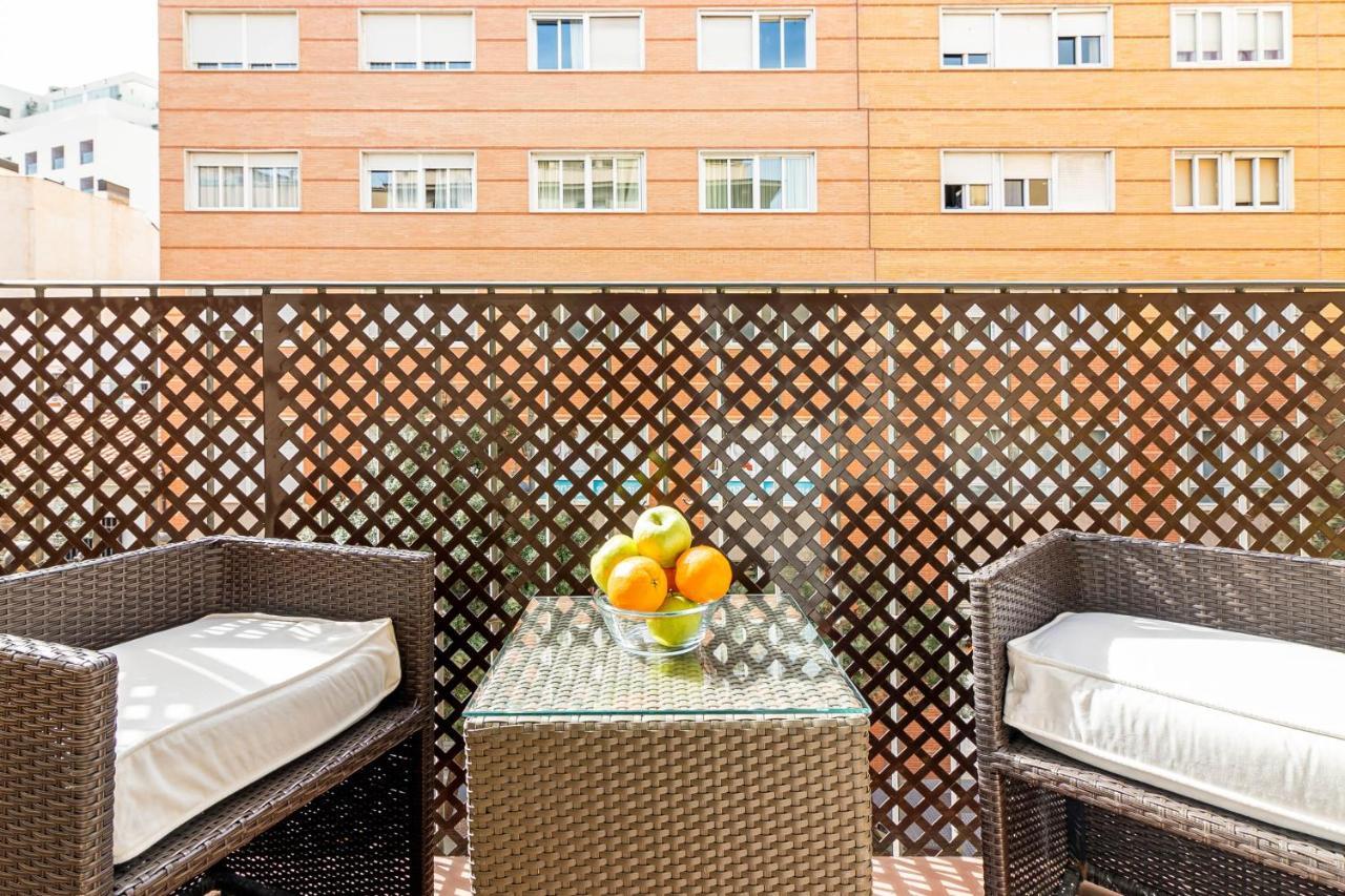 Arriola Apartamento Con Terraza Freshapartments Малага Экстерьер фото